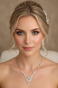 Brautschmuck Set Silber mit Zirkonia – Halskette & Ohrringe im Blätterdesign