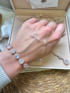 Brautschmuck mit Zirkonia – Rückenkette mit Halskette, Ohrringe oder Armband | Roségold | ONDEGO®