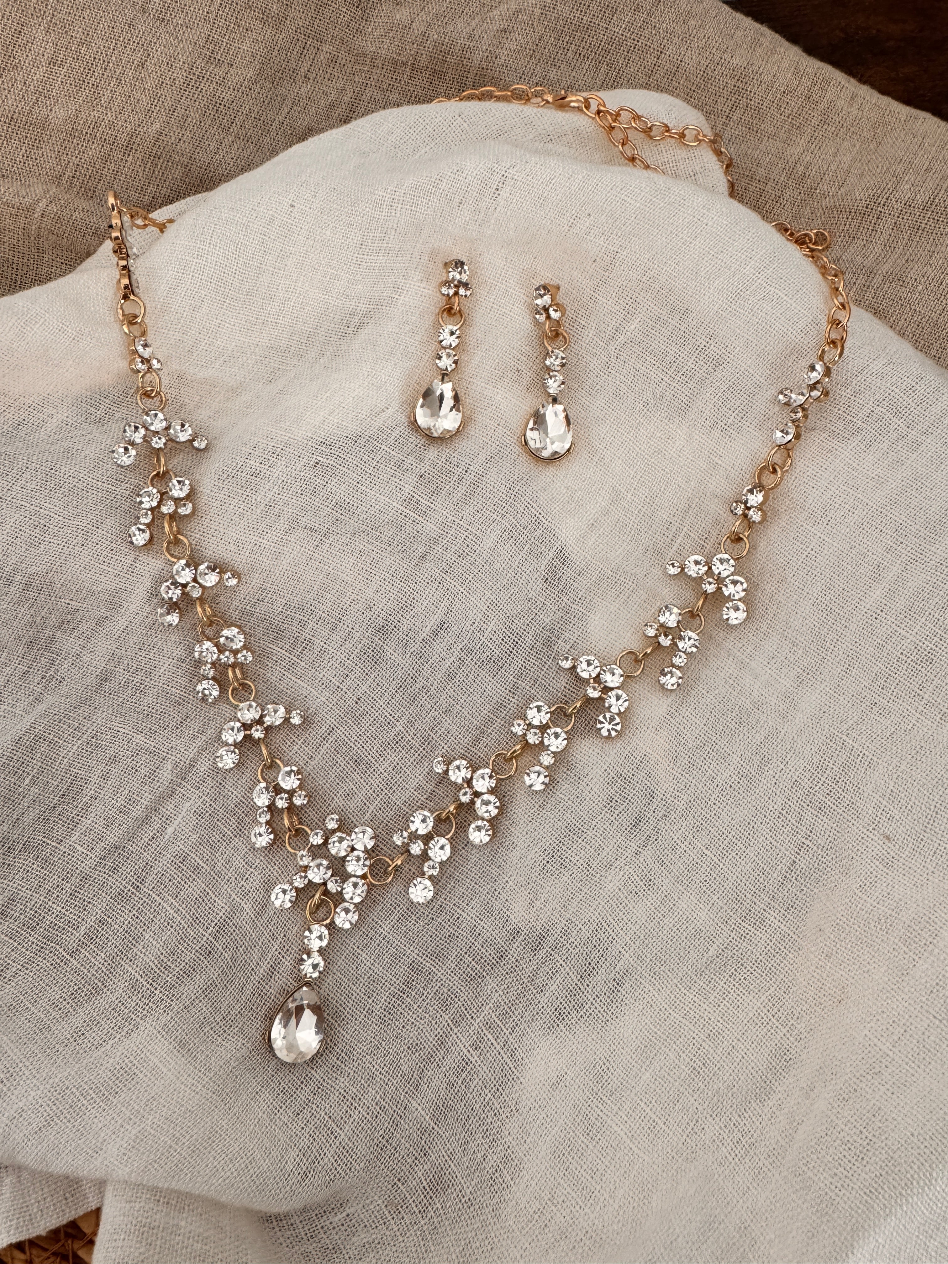 Schmuckset Gold mit Strass – Halskette & Ohrringe | Brautschmuck Hochzeit Damen