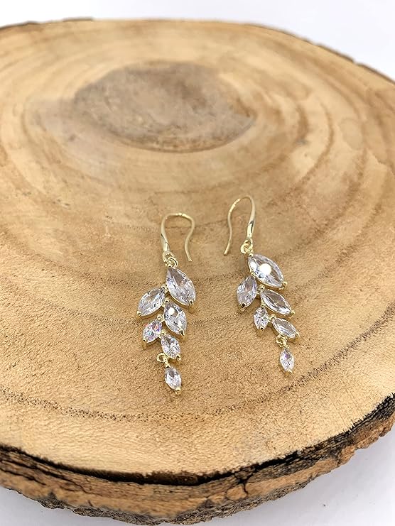 Gold Blatt Ohrringe mit AAA+ Zirkonia – Elegante Damen Ohrringe | ONDEGO®