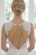 Elegante Rückenkette mit Zirkonia-Blätter Anhänger – filigraner Rückenschmuck | ONDEGO®