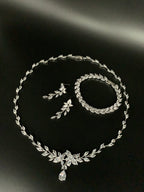 Zirkonia Schmuckset Silber – Collier & Ohrringe und Armband | ONDEGO®