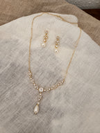 Elegantes Brautschmuck Set Gold – Zirkonia Kette & Ohrringe | ONDEGO®