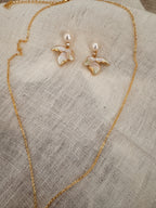 ONDEGO® Schmuckset Gold mit Süßwasserperle – Halskette & Ohrringe
