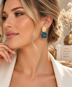 Statement-Ohrringe Hellblau & Ivory – goldfarbene Ohrstecker für Damen