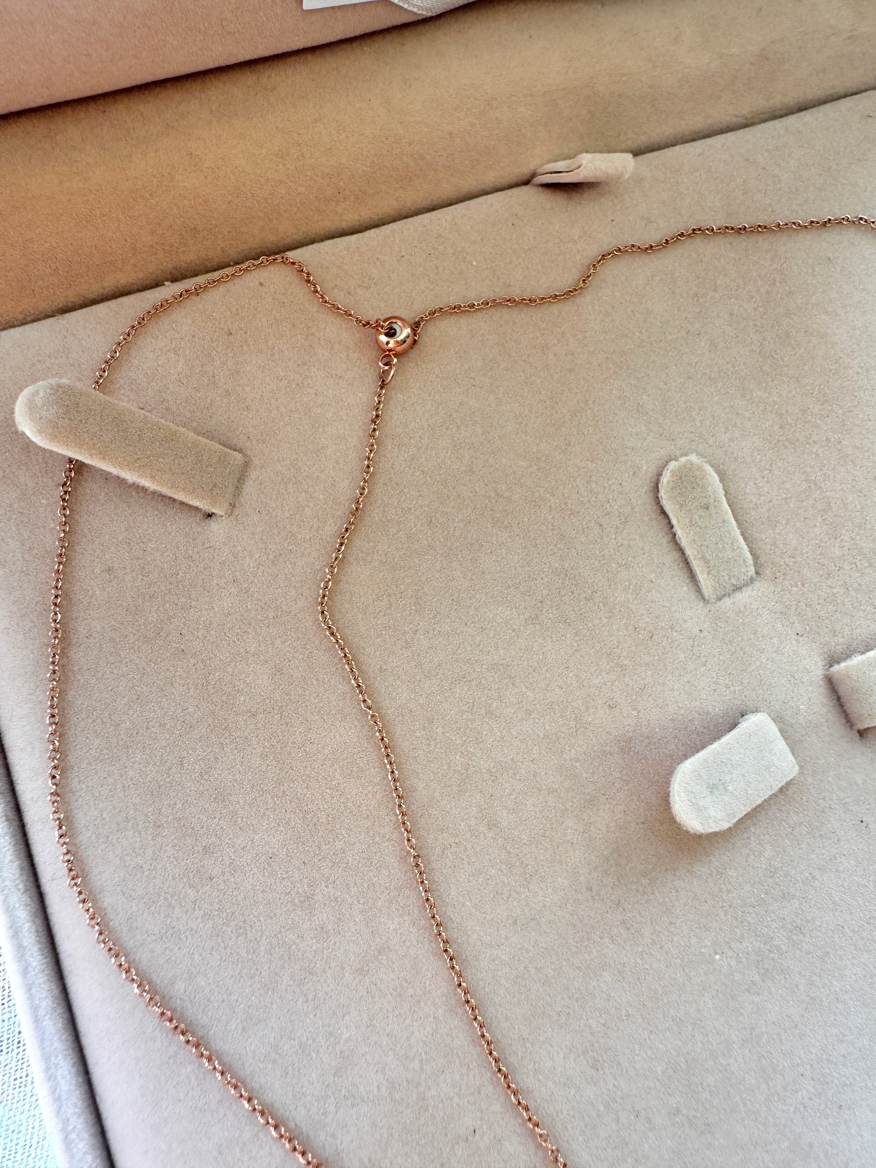 Roségold Rückenkette 2-in-1 mit Strassperle – verstellbares Collier mit Slider | ONDEGO®
