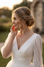 Halskette Silber mit Perle & Zirkonia – filigrane Brautkette im Blätterdesign