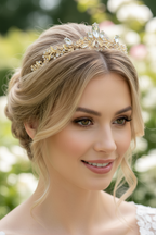 Diadem Gold – Tiara mit Strass und Ösen 4 cm hoch | ONDEGO®