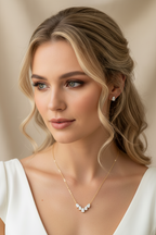 Gold Zirkonia Schmuckset mit Mini-Ohrringen – filigranes Collier | ONDEGO®