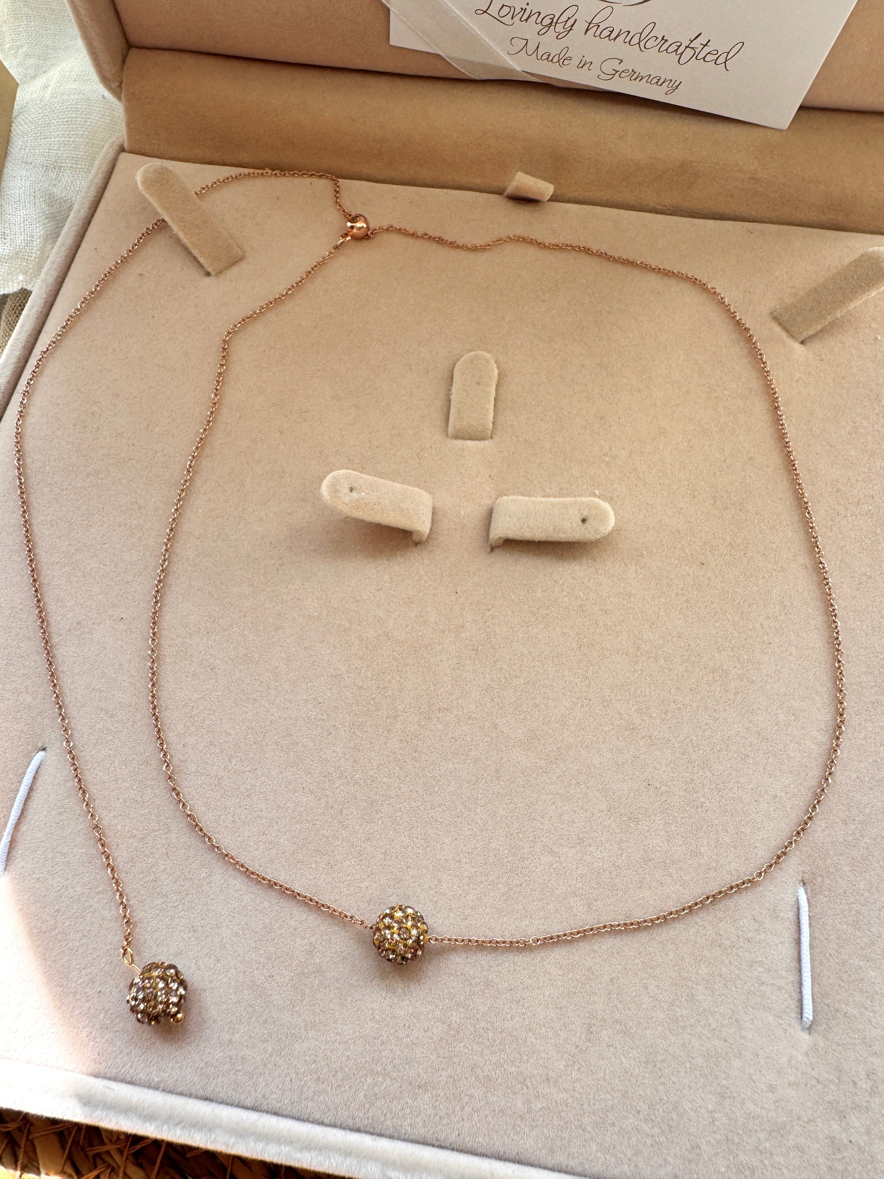 Roségold Rückenkette 2-in-1 mit Strassperle – verstellbares Collier mit Slider | ONDEGO®