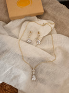 Zirkonia Schmuckset Gold – Halskette & Ohrringe | Funkeltraum | ONDEGO®