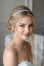 Strass Diadem Silber – zarte Tiara für Hochzeit & Braut, glitzernder Haarschmuck | ONDEGO®