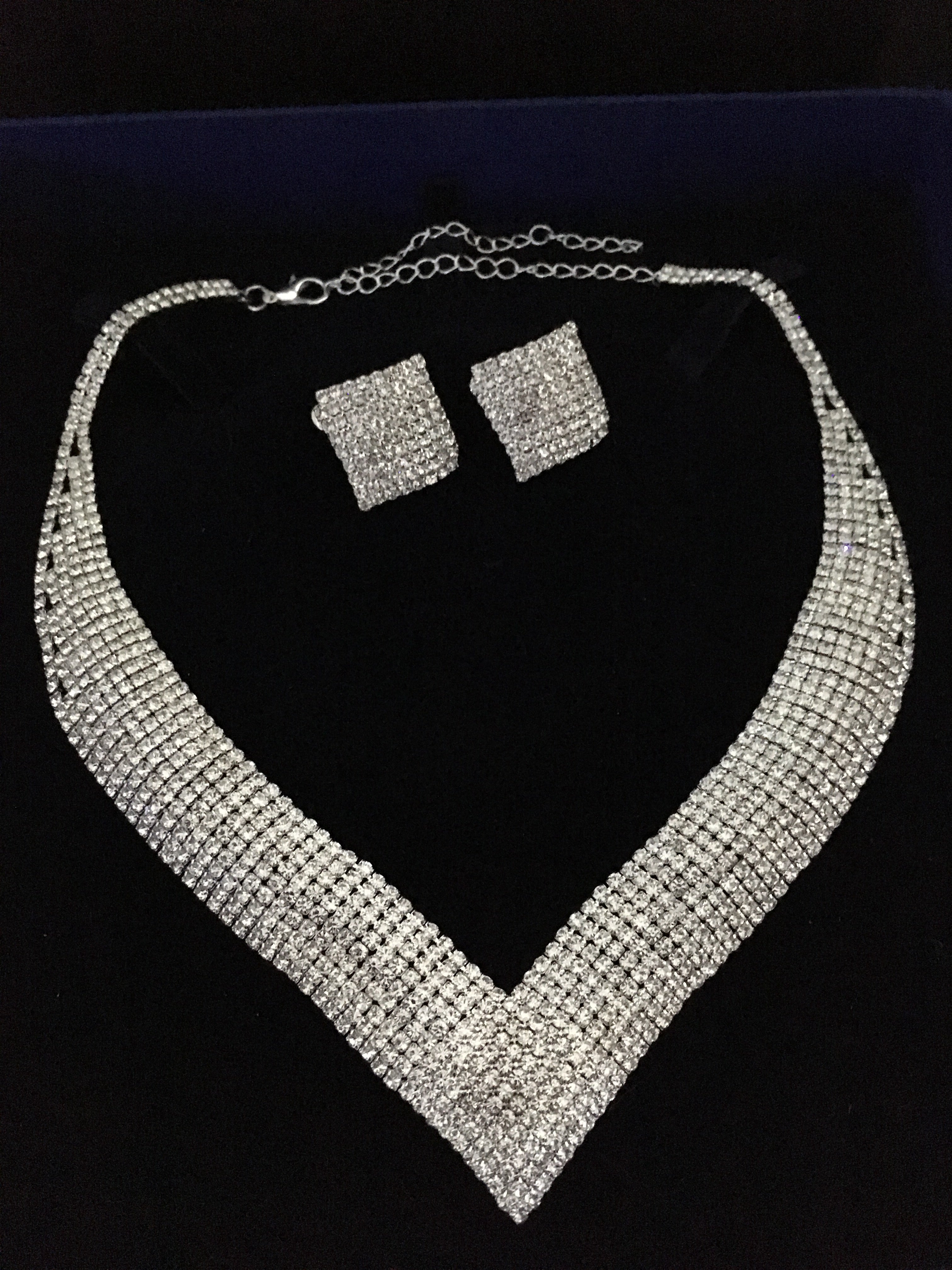 XXL Schmuckset Damen Silber – 3-teiliges Strass Collier, Ohrringe & Armband – Brautschmuck für Hochzeit, Abiball & Gala | ONDEGO®