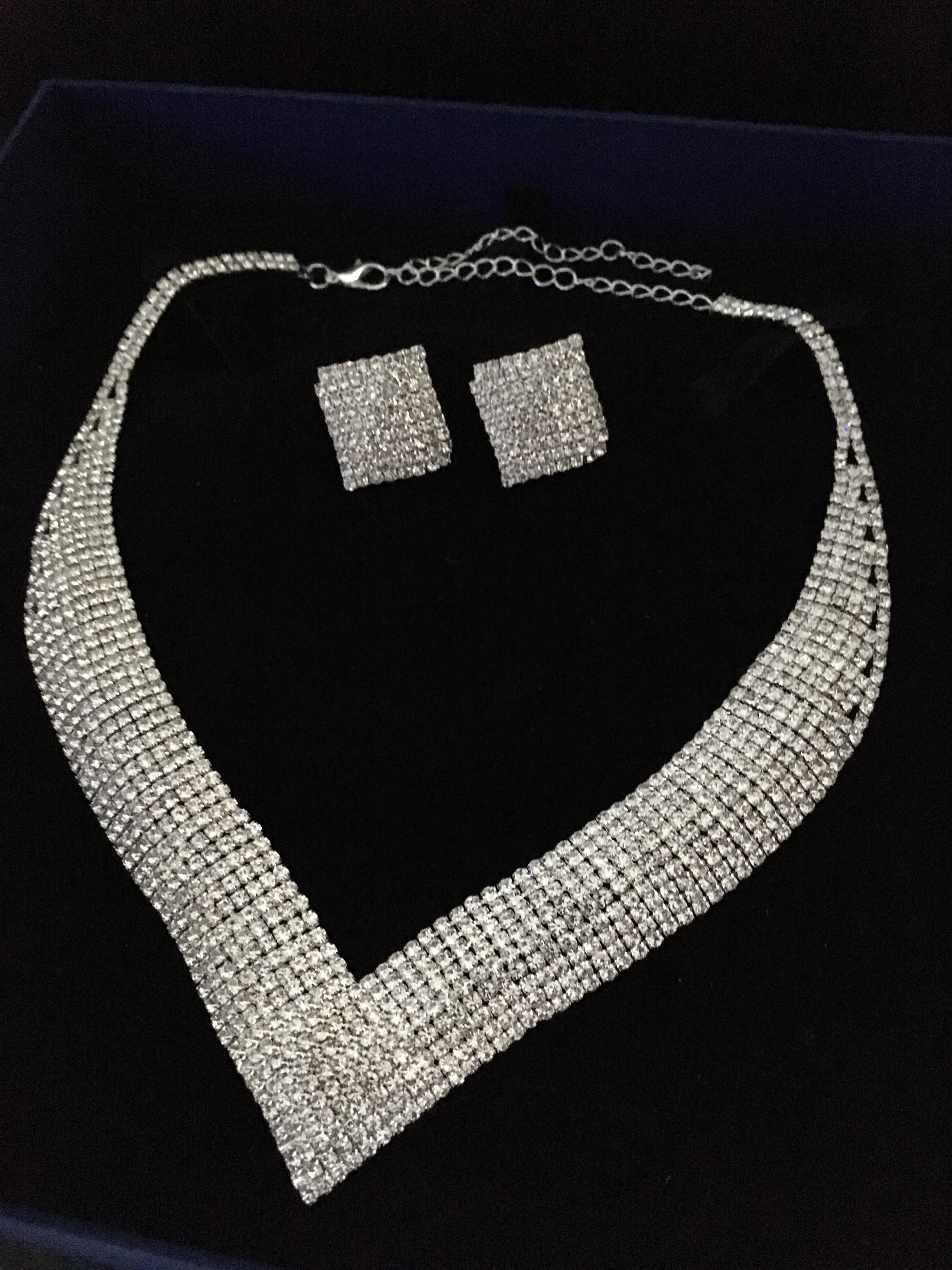 XXL Schmuckset Damen Silber – 3-teiliges Strass Collier, Ohrringe & Armband – Brautschmuck für Hochzeit, Abiball & Gala | ONDEGO®