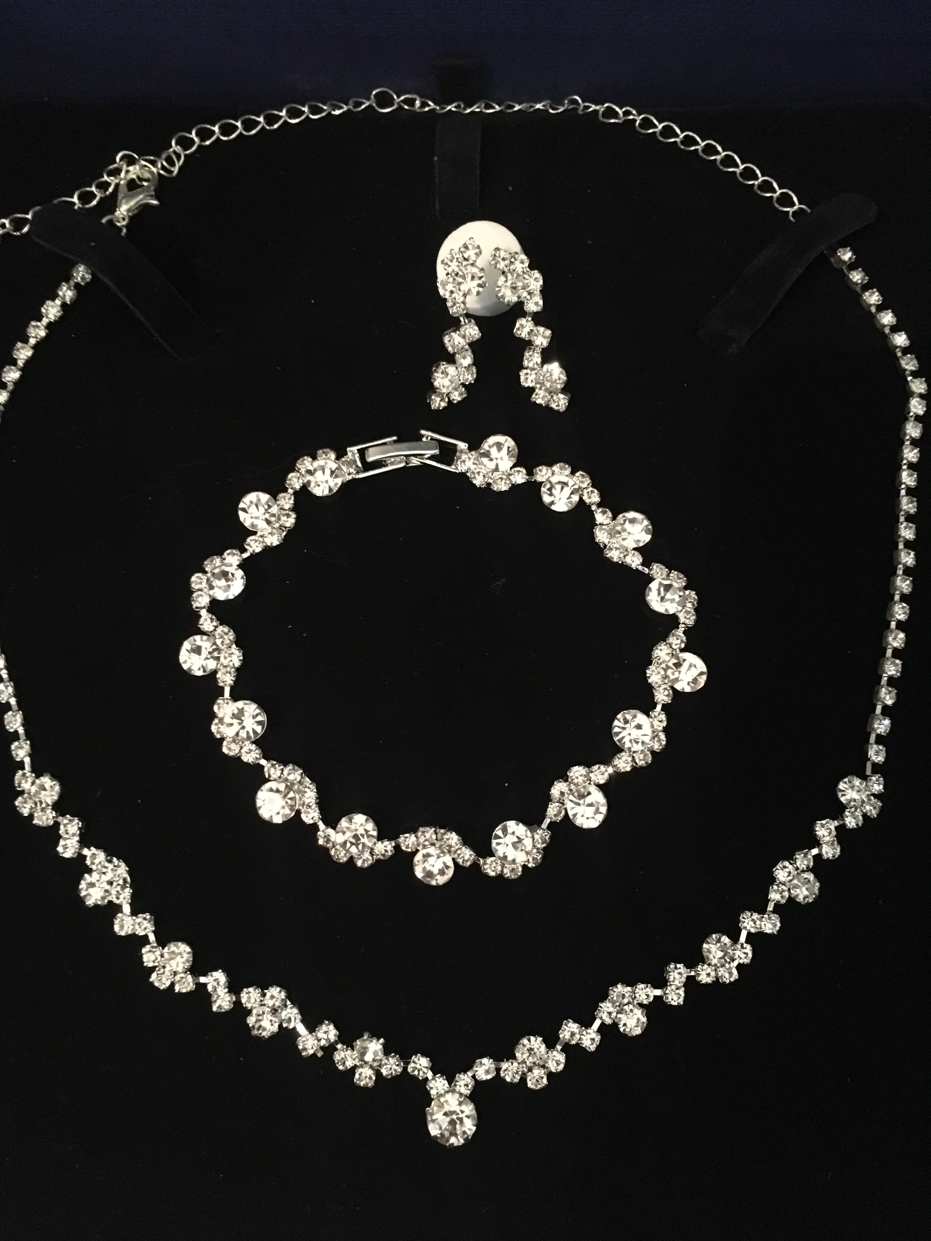 Brautschmuck Set Silber – Rückenkette, Collier, Armband & Ohrringe mit Strass | ONDEGO®