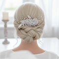 Gold Blüten Haarkamm – Ivory Chiffonblüten mit Perlen & Strass | Vintage Brauthaarschmuck | ONDEGO®
