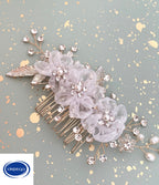 Gold Blüten Haarkamm – Ivory Chiffonblüten mit Perlen & Strass | Vintage Brauthaarschmuck | ONDEGO®