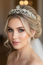 Silber Strass Diadem – florale Tiara für Braut & Hochzeit | ONDEGO®