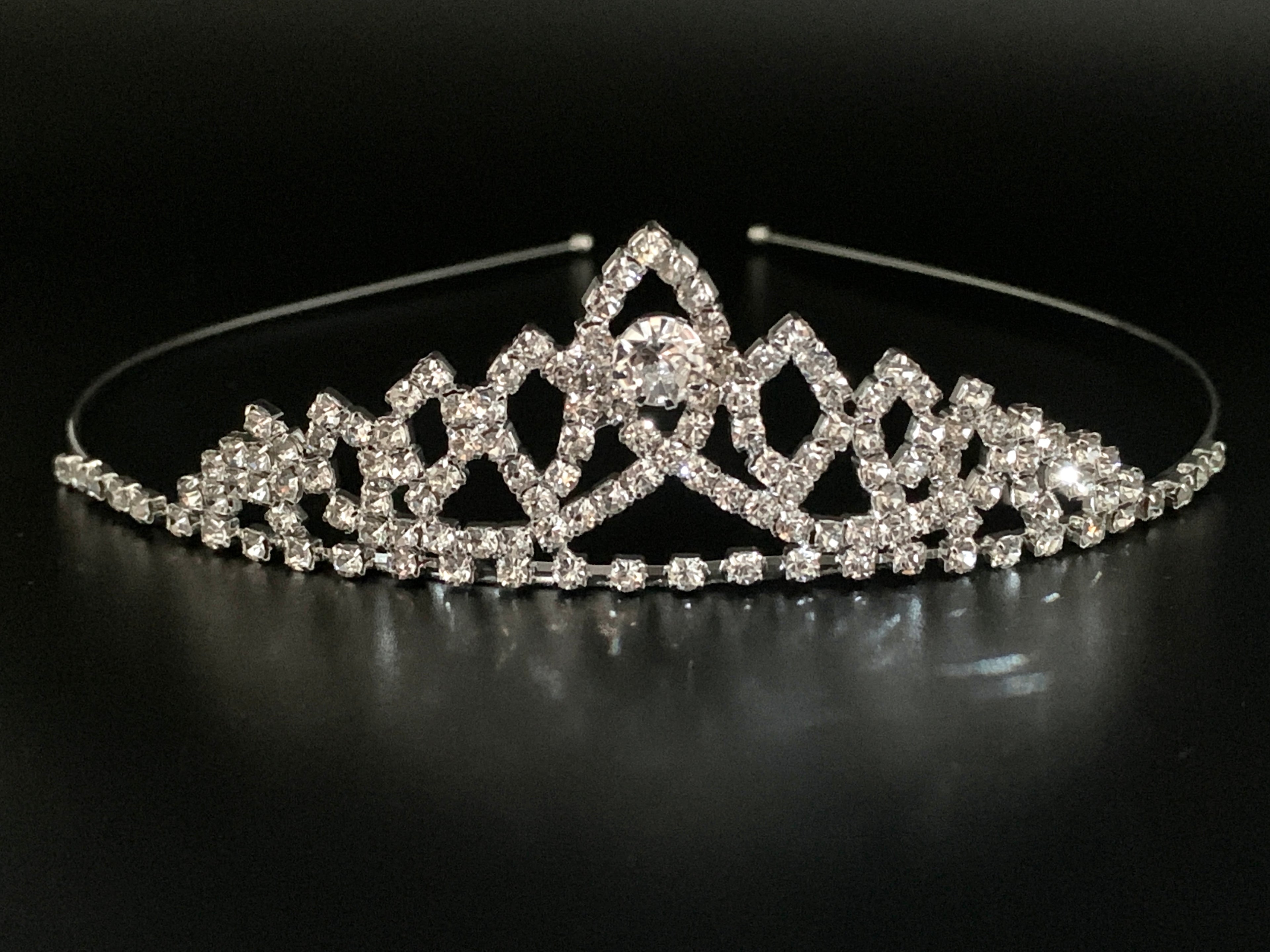 Strass Diadem Silber – große Tiara für Braut & Hochzeit, glitzernder Haarschmuck Krone | ONDEGO®