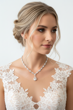 Brautschmuck mit Zirkonia – Rückenkette mit Halskette, Ohrringe oder Armband | Silber | ONDEGO®