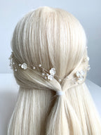 3D Haardraht Silber mit Blüten & Perlen – Brautschmuck Haarschmuck Hochzeit Ivory – ONDEGO®