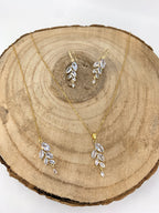 Zirkonia Rückenkette – 2 in 1 Kette mit Rückenanhänger | Gold | ONDEGO®