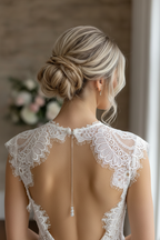 Elegante Rückenkette mit Strassperlen – glamouröser Rückenschmuck für Braut & besondere Anlässe | ONDEGO®