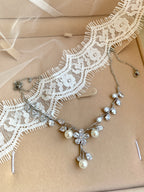 Rückenkette Silber mit Zirkonia & Perlen – Eleganter Rückenschmuck für Brautkleider | ONDEGO®