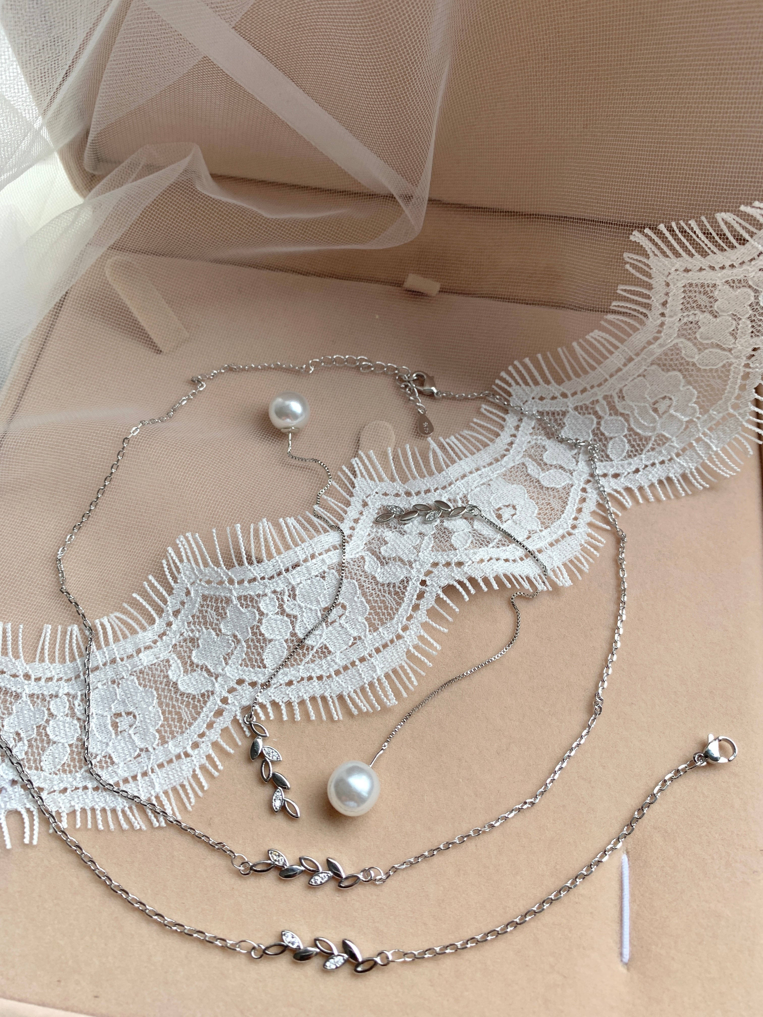 925 Silber Perlen Blätter Schmuckset – luxuriöses 3-teiliges Set mit Zirkonia | ONDEGO®