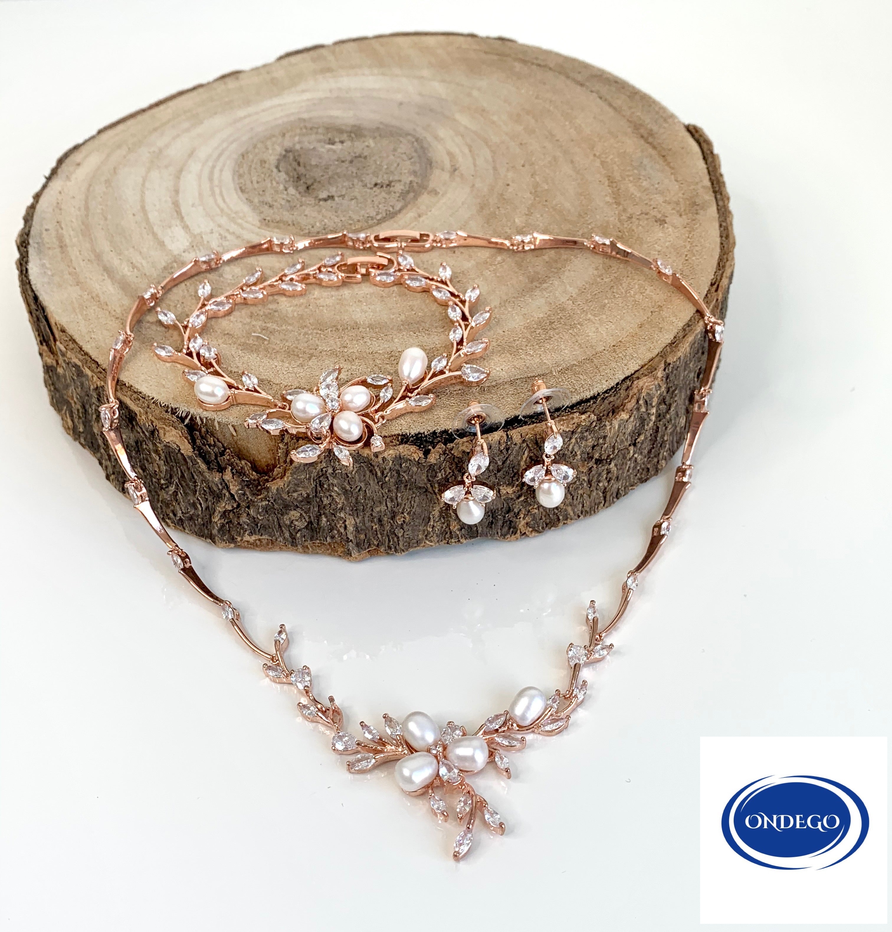 Zirkonia Schmuckset Rosegold – 3-teilig | Collier, Ohrringe & Armband | ONDEGO®
