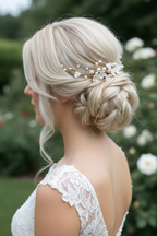 3D Gold Haarkamm – Handgemachte Blüten & Perlen | Eleganter Brauthaarschmuck | ONDEGO®