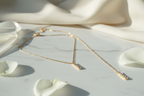 Zirkonia Rückenkette Gold – eleganter 2-in-1 Rückenschmuck für Braut & Hochzeit | ONDEGO®