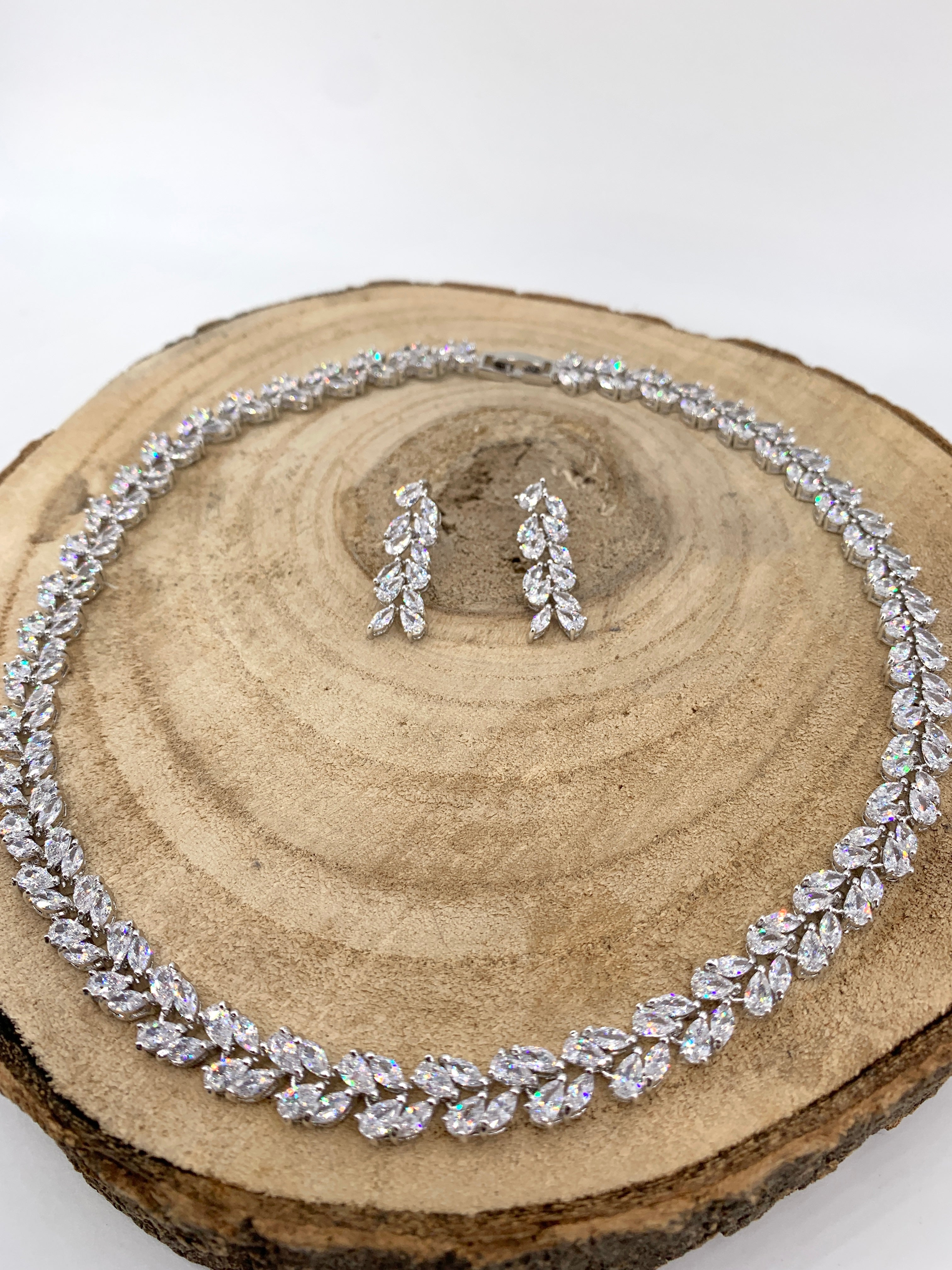 Zirkonia Schmuckset Silber – Collier & Ohrringe Eleganter Brautschmuck | ONDEGO®