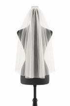 KURZ 90 cm Brautschleier – 1-lagig | Weiß oder Ivory | mit Kamm | ONDEGO®
