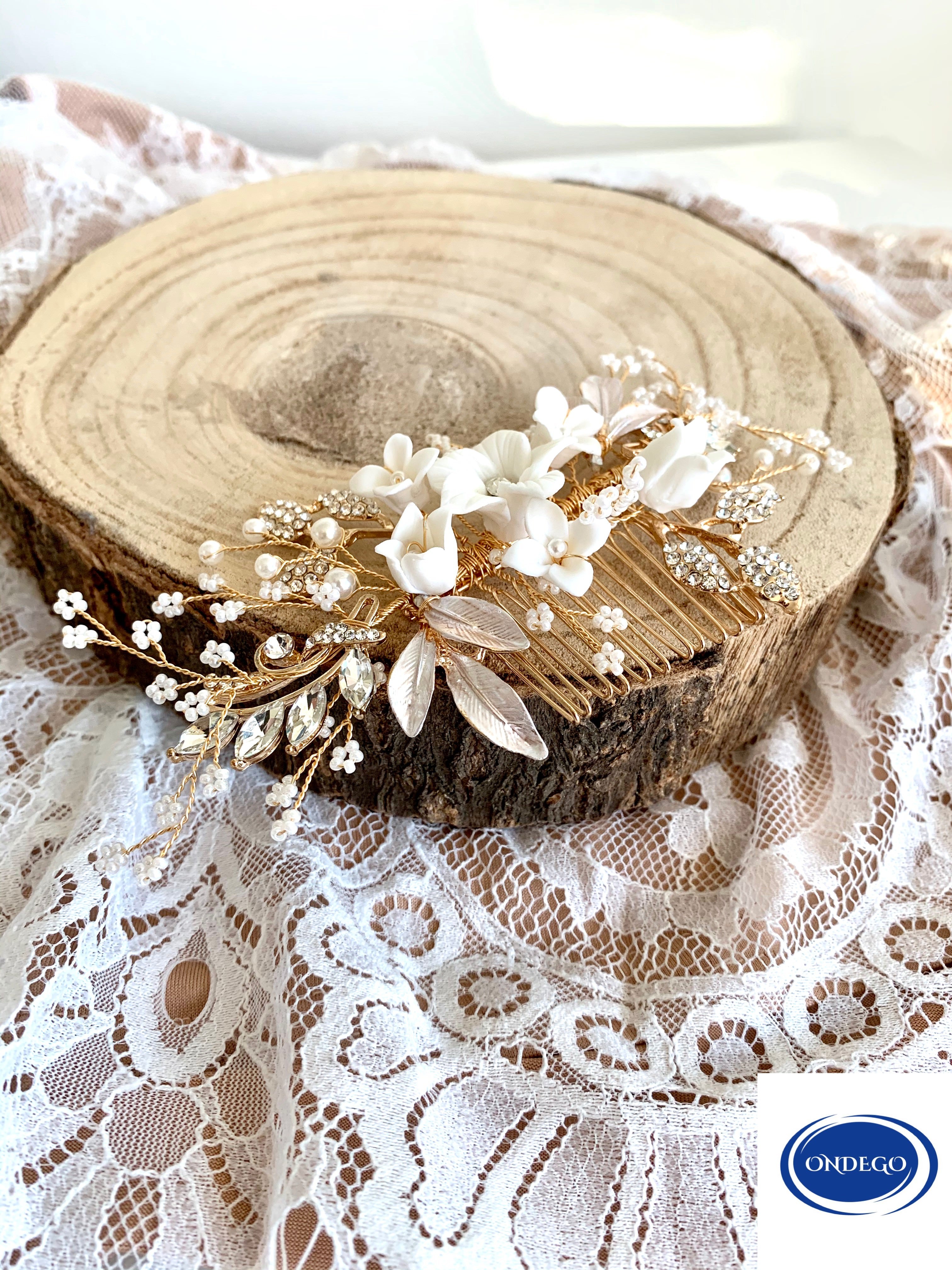 braut-haarkamm-gold-perlenblueten-kristall-haarschmuck