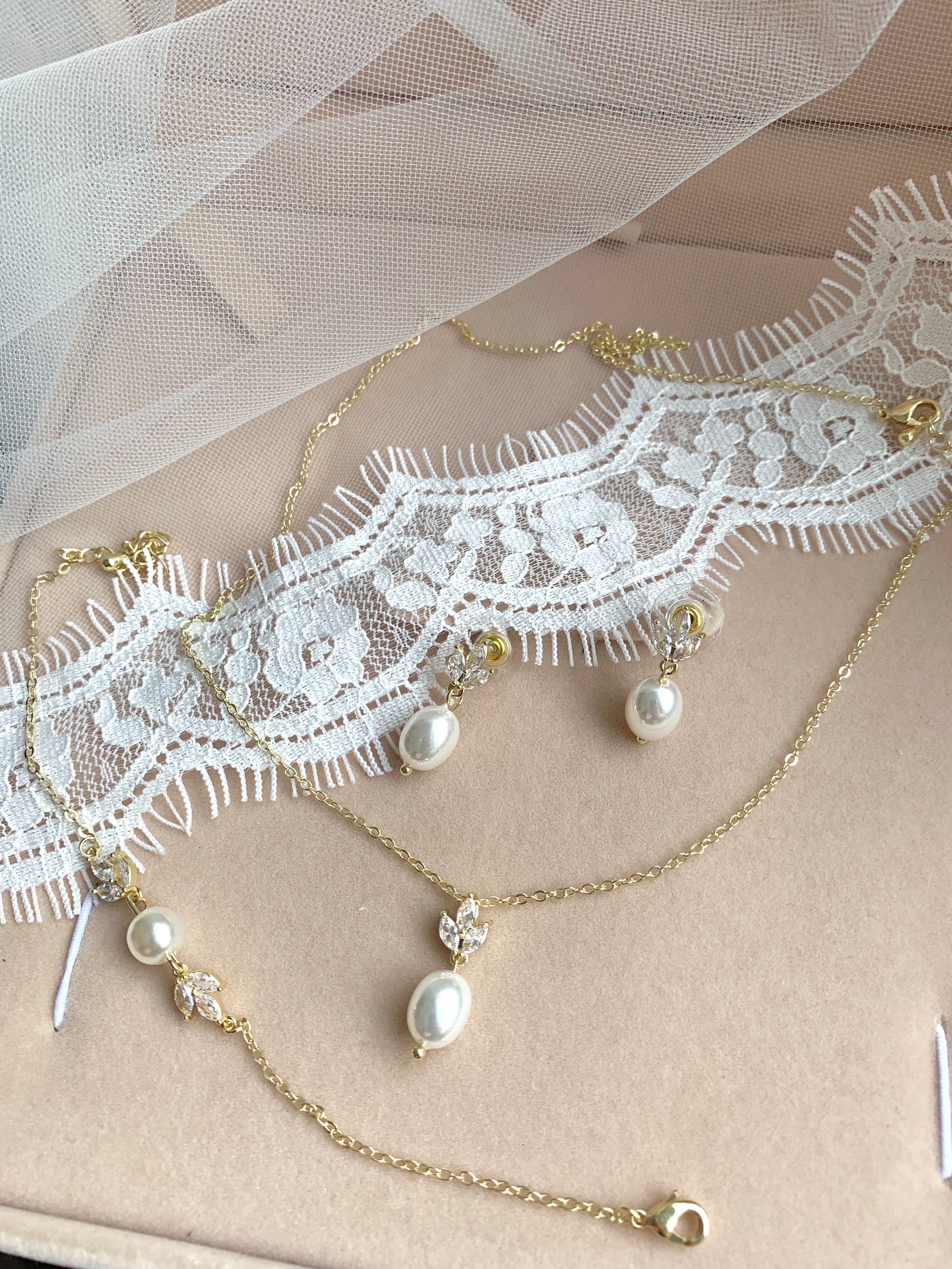 braut-schmuckset-gold-perlenschmuck-hochzeit-edel