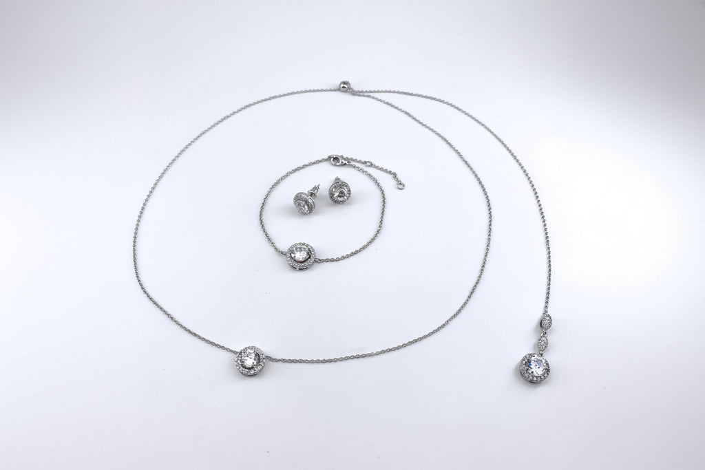 brautkette-silber-mit-zirkonia-tragebild