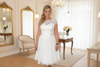 CURVY 3/4 Ivory Brautkleid – Spitze im 50er-Jahre-Stil für Standesamt & Strandhochzeit | Größen 42–54 | ONDEGO®