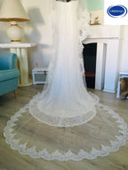 brautschleier-rueckenansicht-lang-weiss-brautkleid