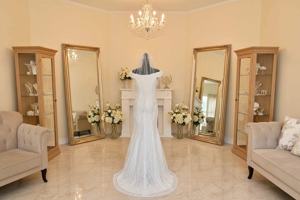 brautschleier-weiss-oder-ivory-strass-umrandung-1-lagig