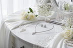 elegante-brautfrisur-mit-silbernem-brautschmuck