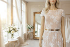 eleganter-hochzeitsguertel-goldfarben-schlicht-und-glatt-ideal-fuer-feine-spitzenkleider