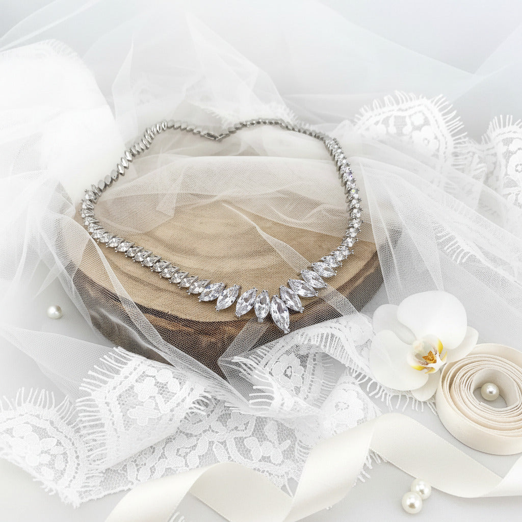 elegantes-braut-collier-silber-zirkonia-kristall-hochzeitsschmuck