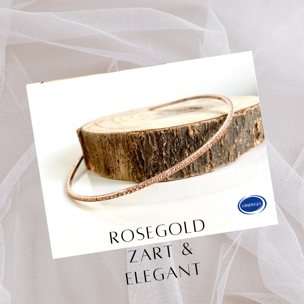 glitzerndes-roségold-haarreif-damen-schwarzer-hintergrund