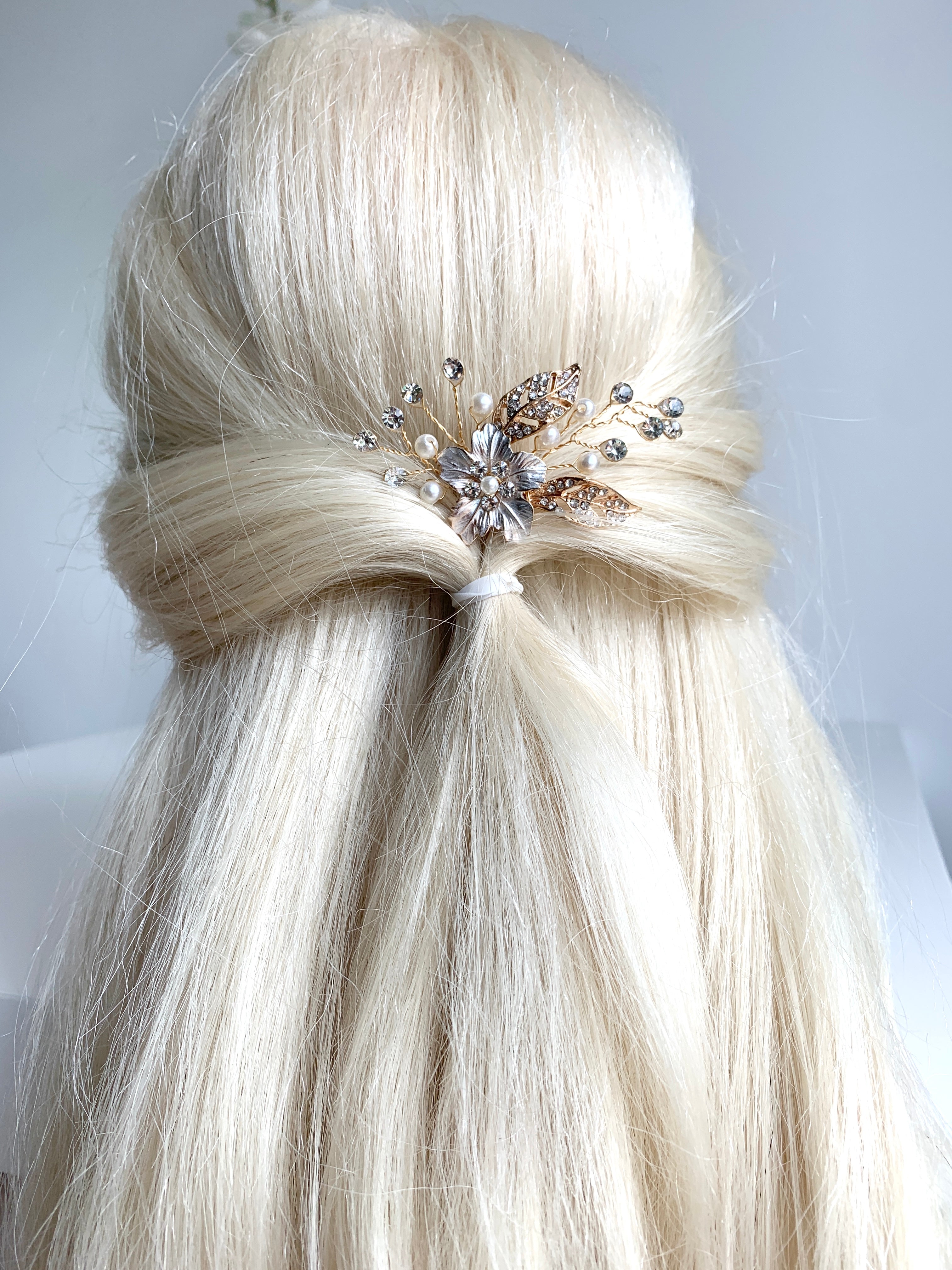 haarschmuck-braut-gold-haarpin-mit-strass-und-perlen