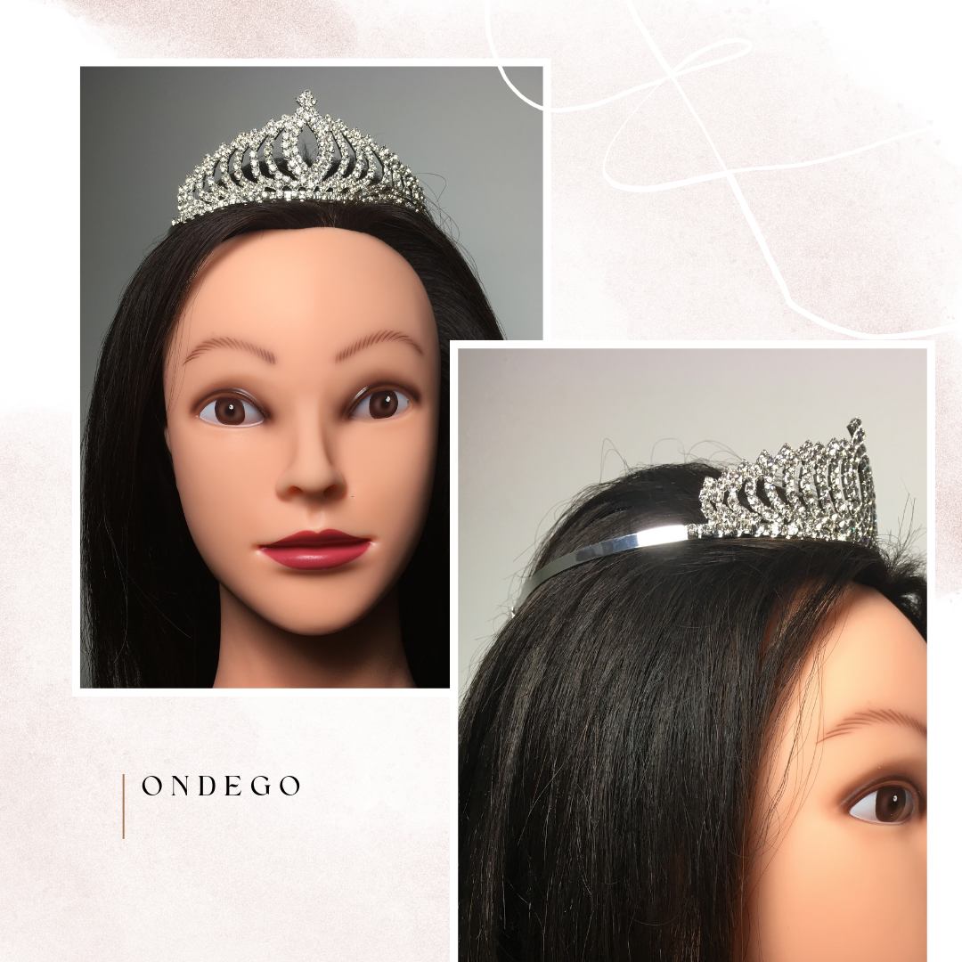 hochmoderne-braut-tiara-silber-mit-funkelnden-rundsteinen-und-fächerform