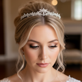 hochzeitsdiadem-silber-strass-brautfrisur