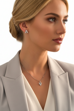 hochzeitslook-braut-schmuck-silber-dezent-elegant