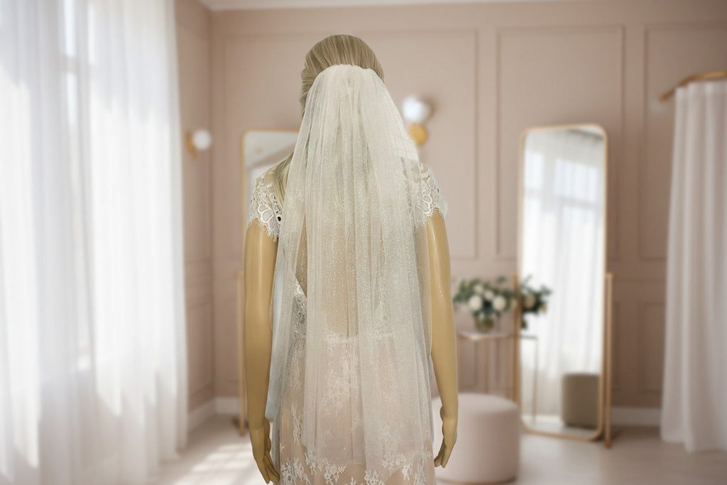 ivory-brautschleier-kurz-glitzertuellt-75cm
