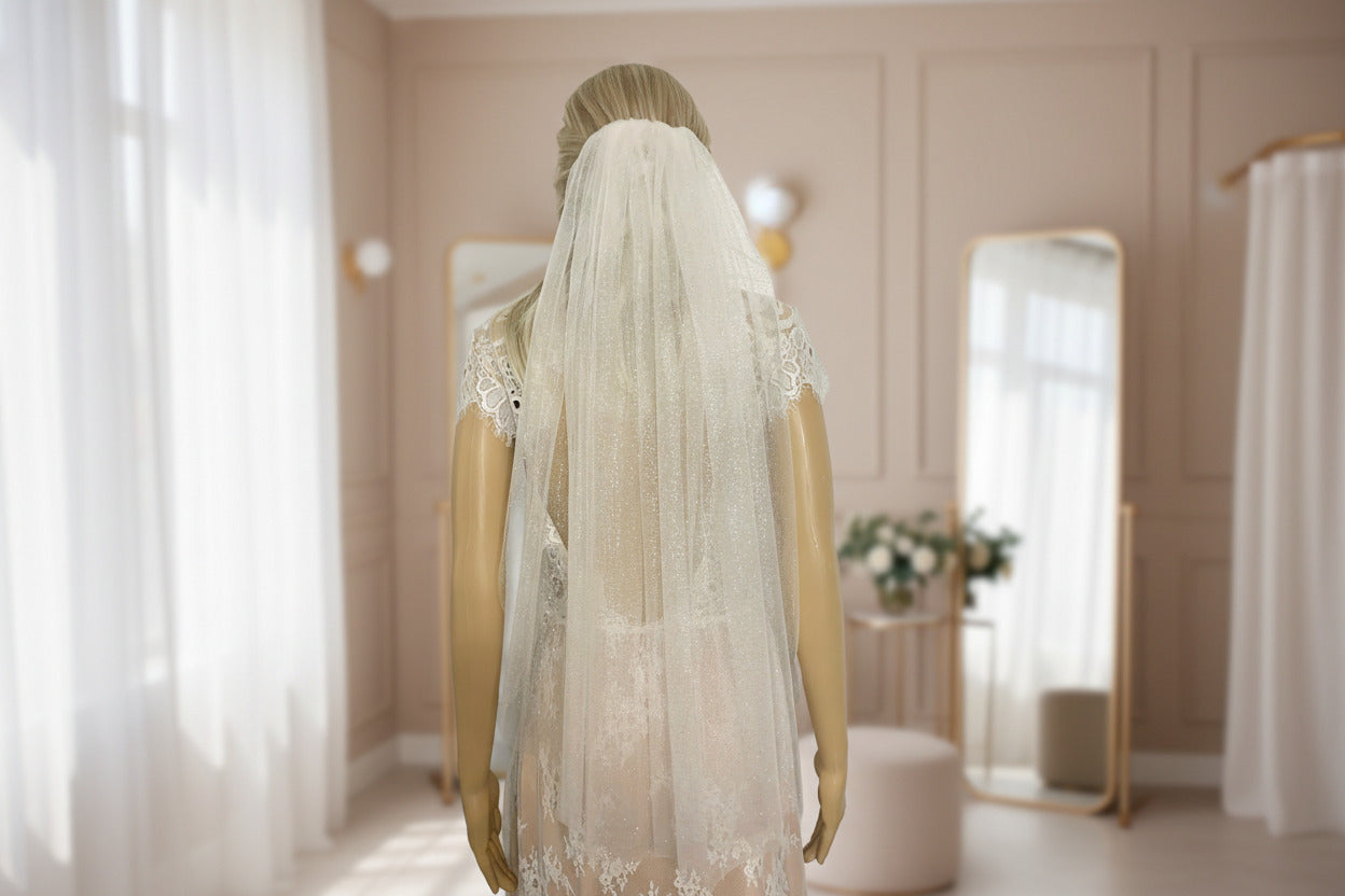 ivory-brautschleier-kurz-glitzertuellt-75cm